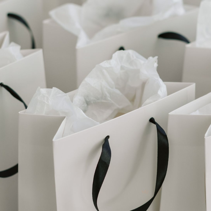 Jak navrhnout tašku, která vypadá dobře i na fotce od zákazníka