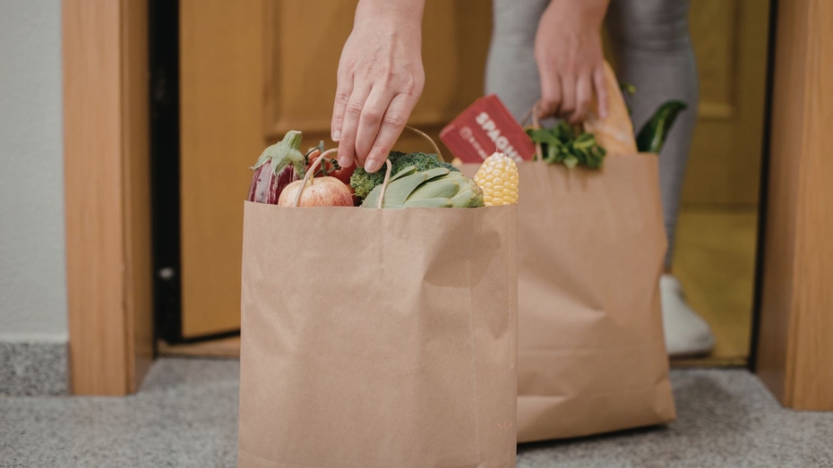 Tašky pro retail- Jak vybrat ideální obal pro butik, drogerii či potraviny?