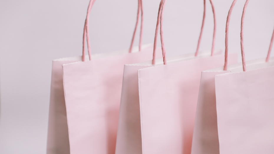 Papírové tašky pro e-shopy- jaký rozměr vybrat podle velikosti balíčku